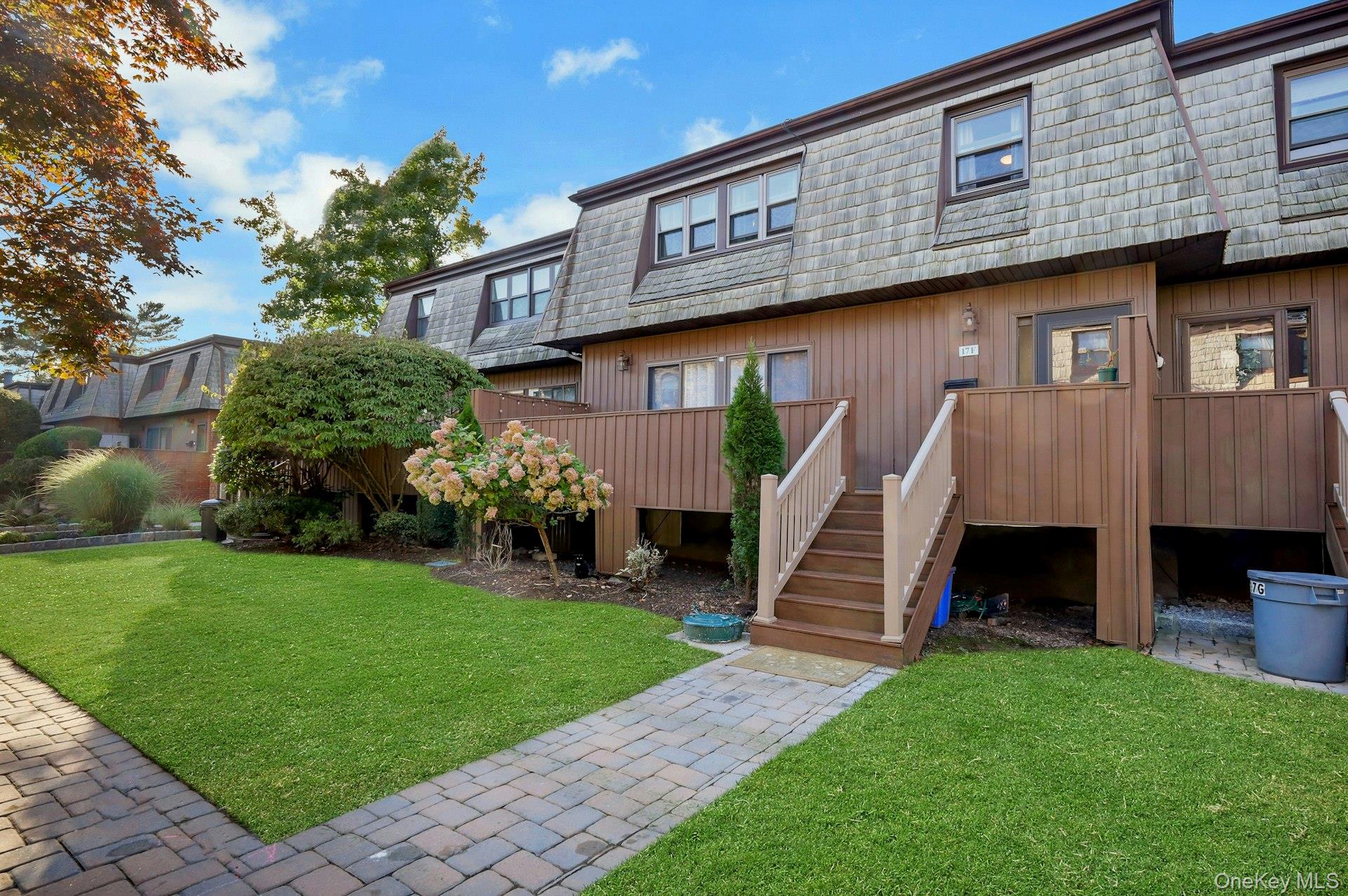 17 Heritage Drive F