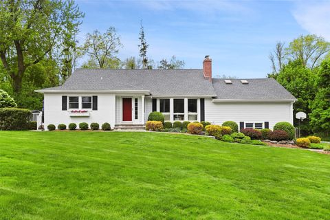 8 North Lane, Armonk, NY 10504 - MLS#: 857256