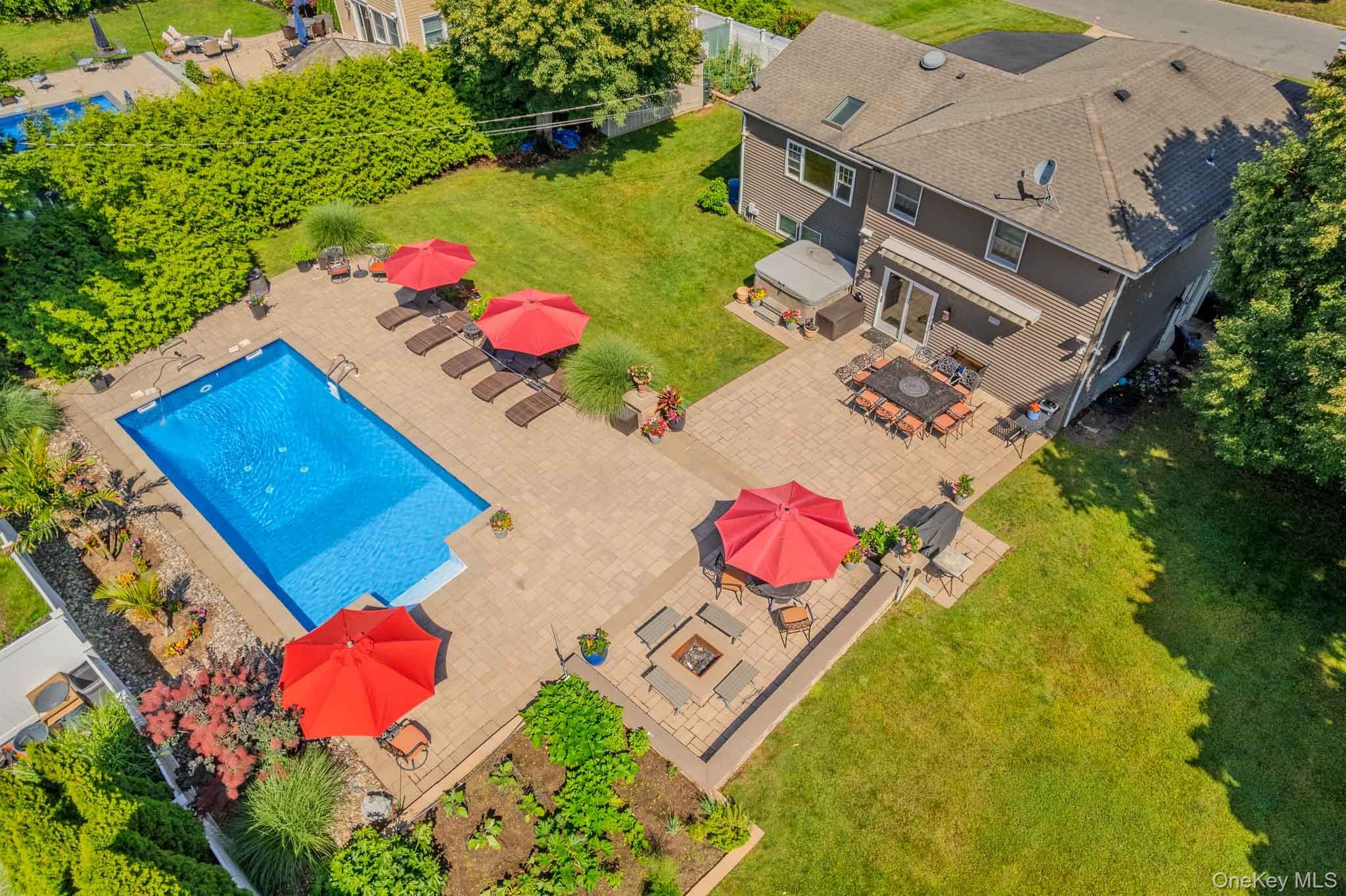 8 Feather Lane