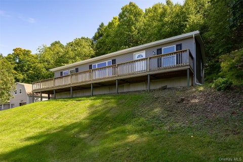 Mobile Home For Sale - 160 Academy Hill Road<br/> Red Hook, NY 12571
