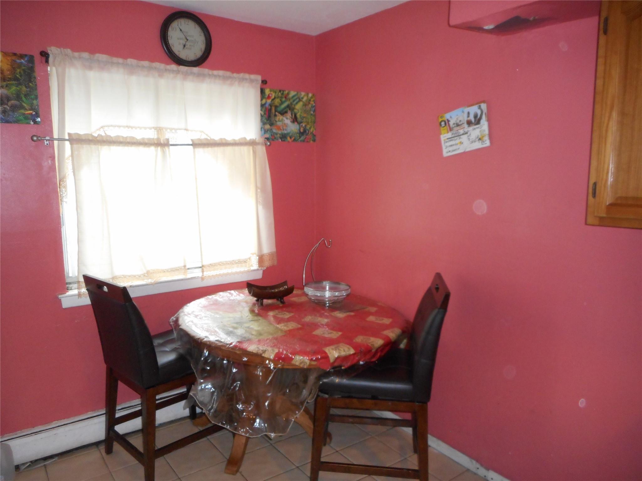 33 2nd Avenue, Westbury, New York image 3