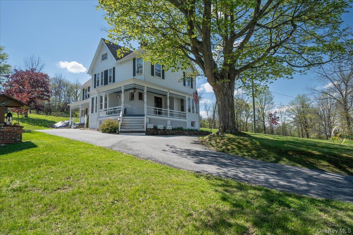 14 Maple Avenue