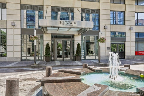 Condo For Sale - 10 City Place #9C<br/> White Plains, NY 10601