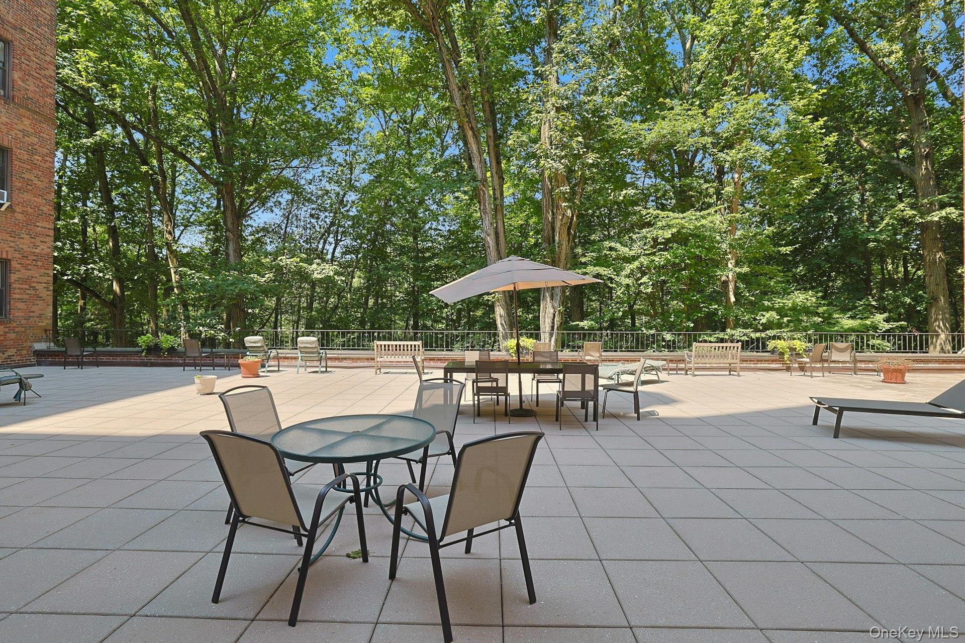 Scarsdale, New York 10583, United States, 1 Bedroom Bedrooms, ,1 BathroomBathrooms,Residential,Active,190614