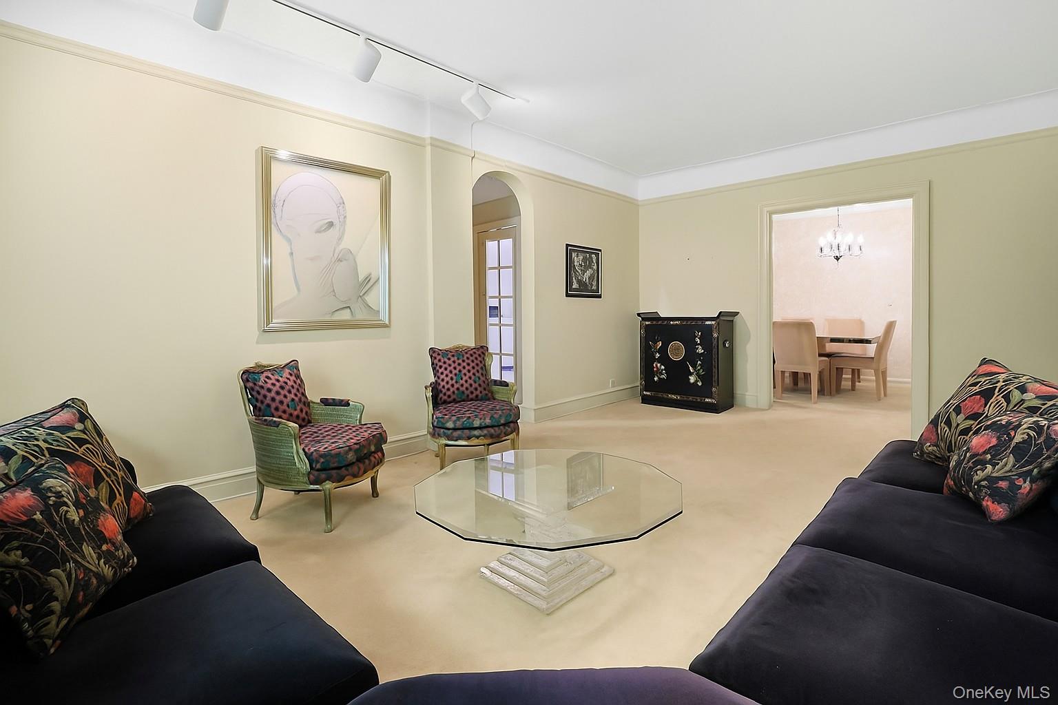 Scarsdale, New York 10583, United States, 1 Bedroom Bedrooms, ,1 BathroomBathrooms,Residential,Active,190614
