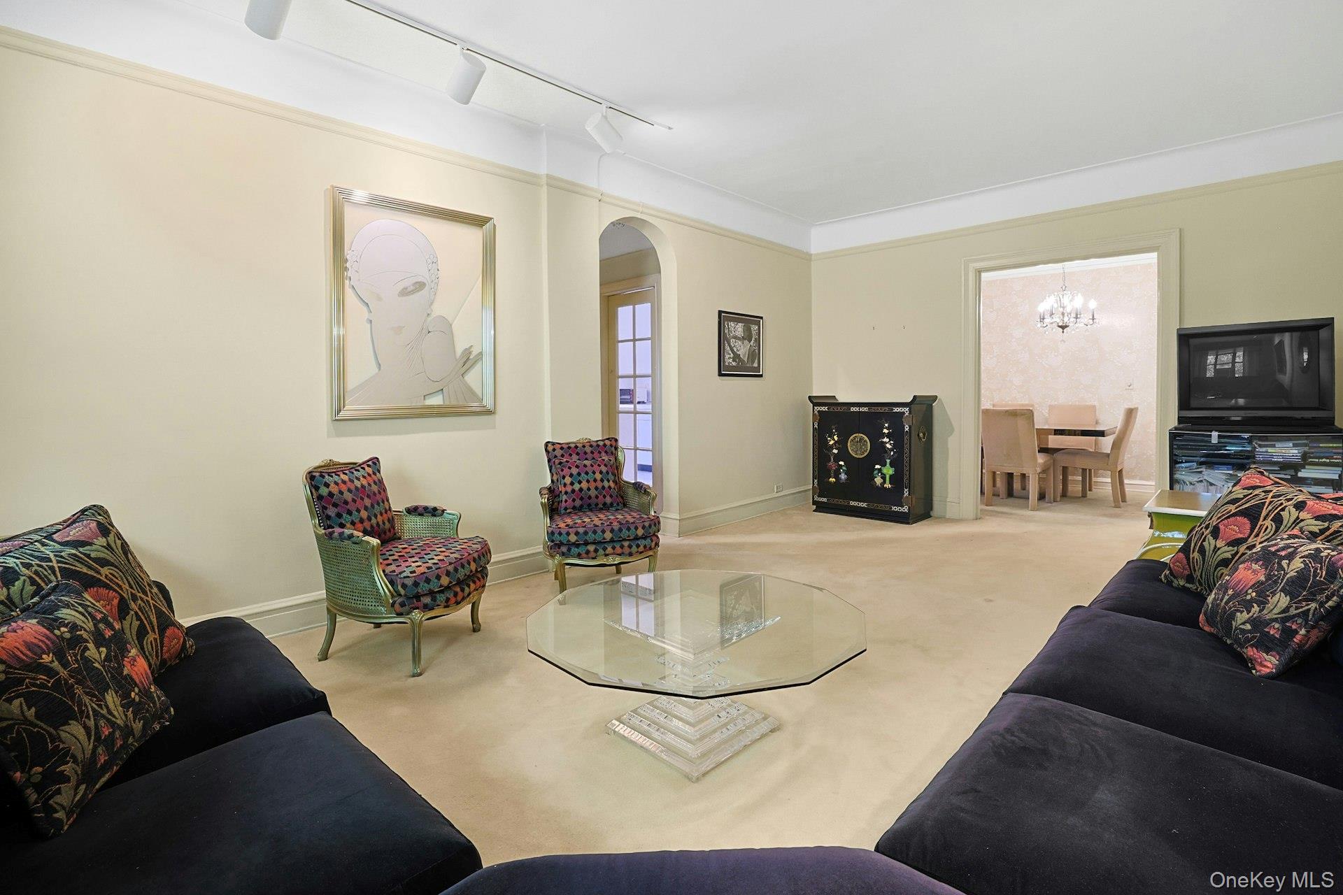 Scarsdale, New York 10583, United States, 1 Bedroom Bedrooms, ,1 BathroomBathrooms,Residential,Active,190614