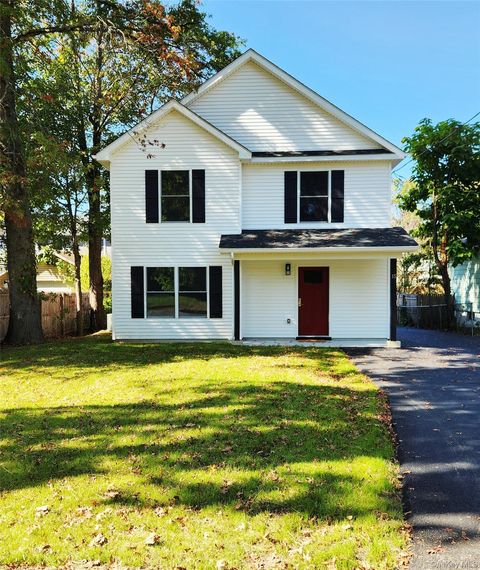 15 Greising Street Pine Bush NY 12566