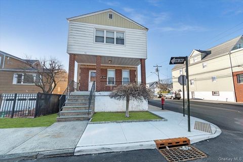 Multifamily For Sale - 30 College Place<br/> Yonkers, NY 10704