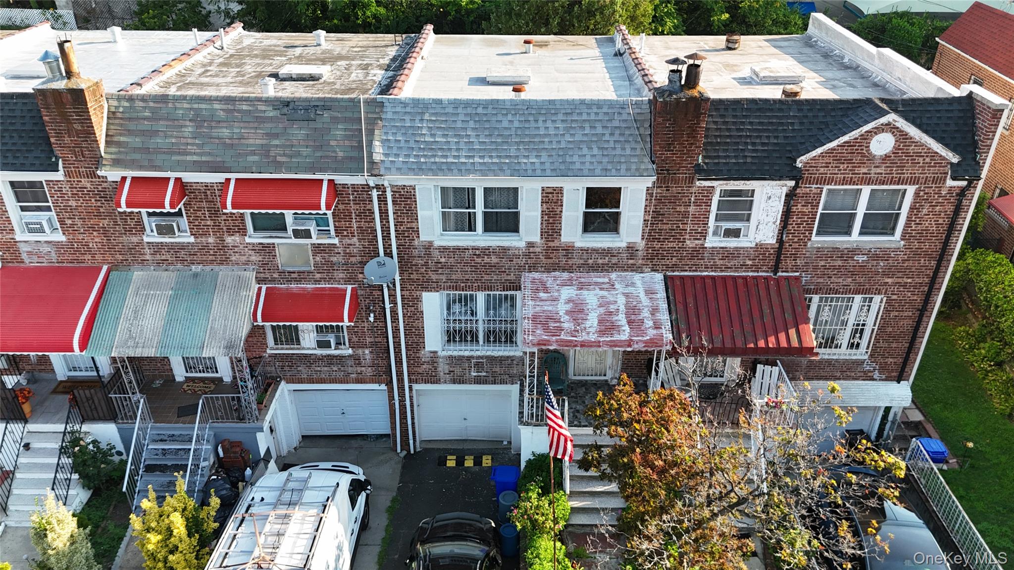 Photo 1 of 36 — 935 Magenta Street, Bronx, NY 10469