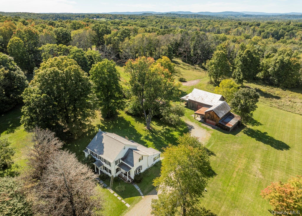 Photo of 201 Masten Road, Pleasant Valley, NY 12569 (MLS # 1055868)