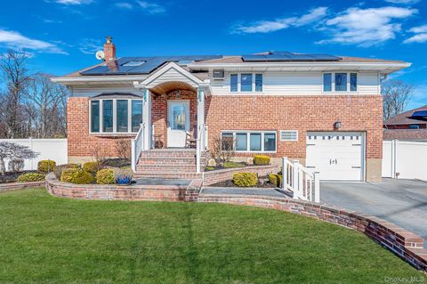 58 Lourae Drive Massapequa Park NY 11762