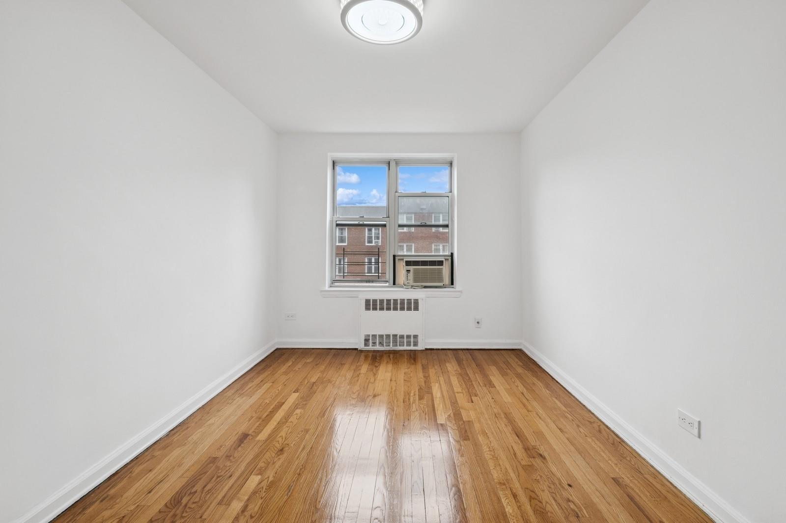66-40 108th Street #5E, Forest Hills, New York image 11
