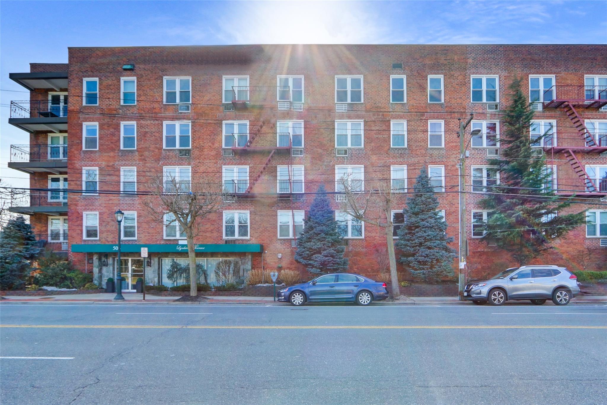 504 Merrick Road #4D, Lynbrook, New York image 1