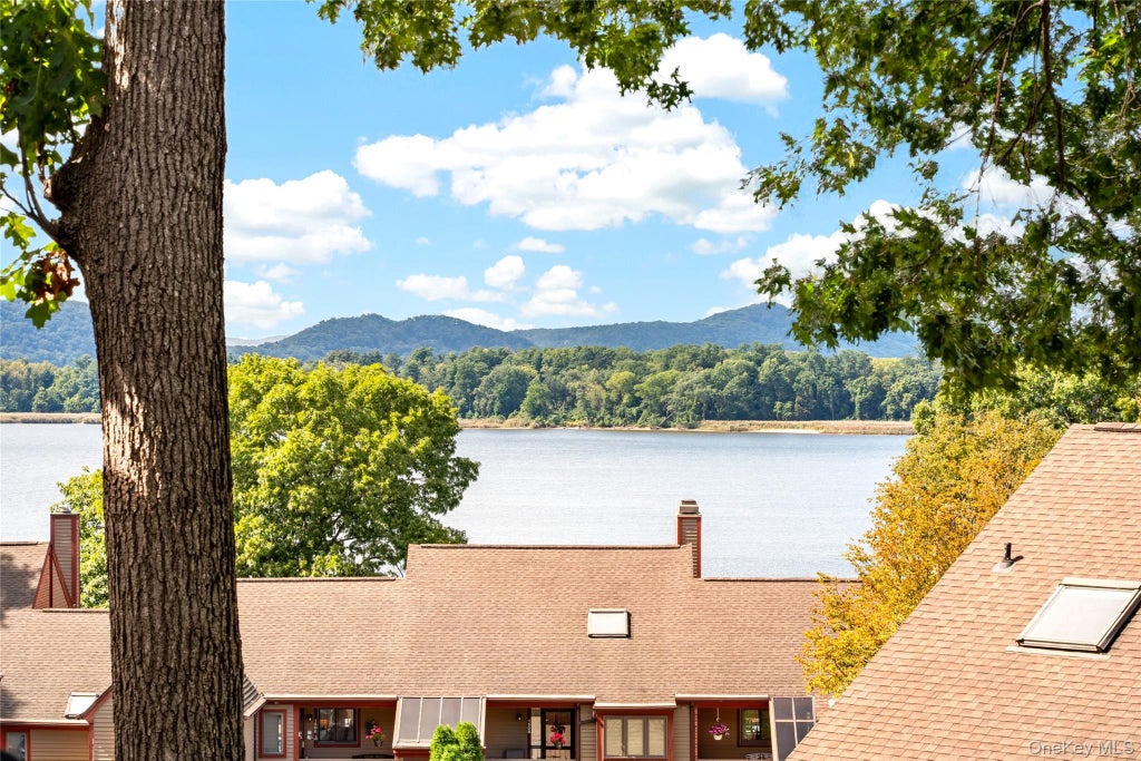 Photo of 1203 Eagle Bay Drive, Ossining, NY 10562 (MLS # 1046411)