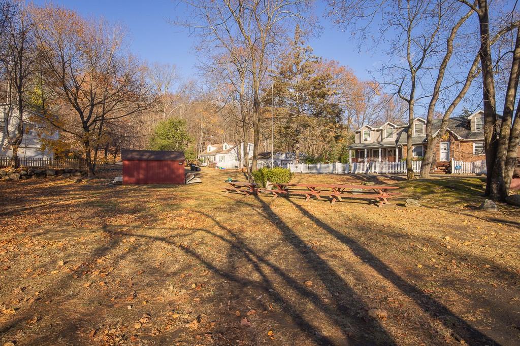 336 S Mountain Road, New City, New York image 42