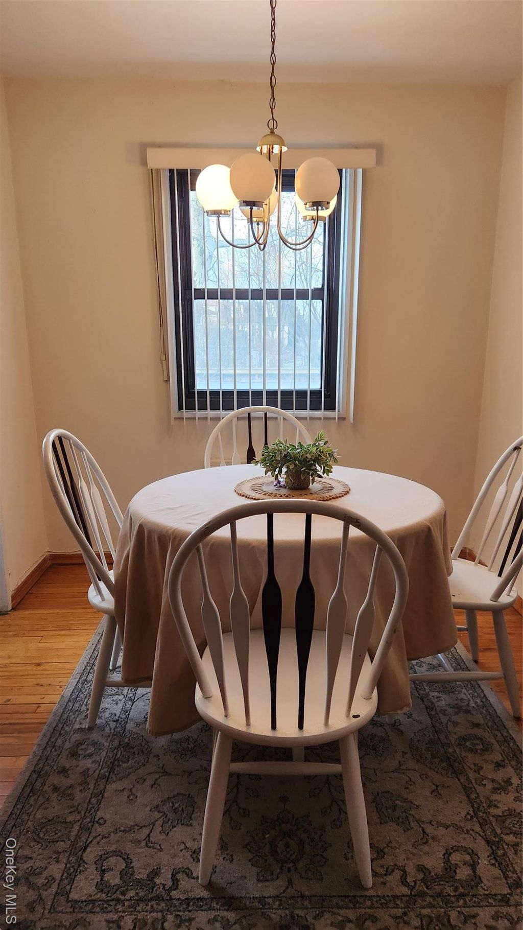 Photo of 15-27 159 Street 159 Street St #619, Whitestone, NY 11357 (MLS # 945089)