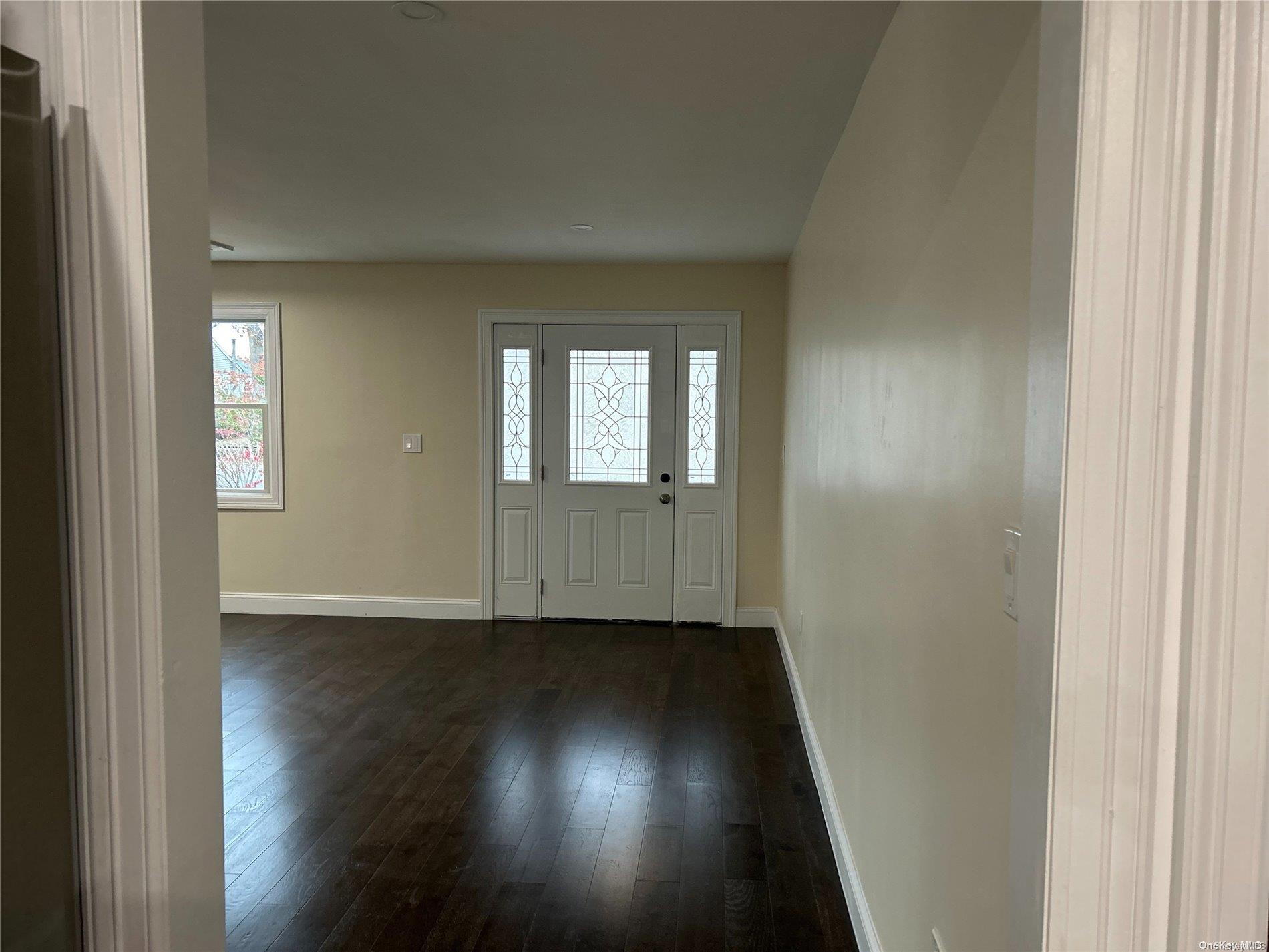 76 Pinedale Avenue, Farmingville, New York image 6