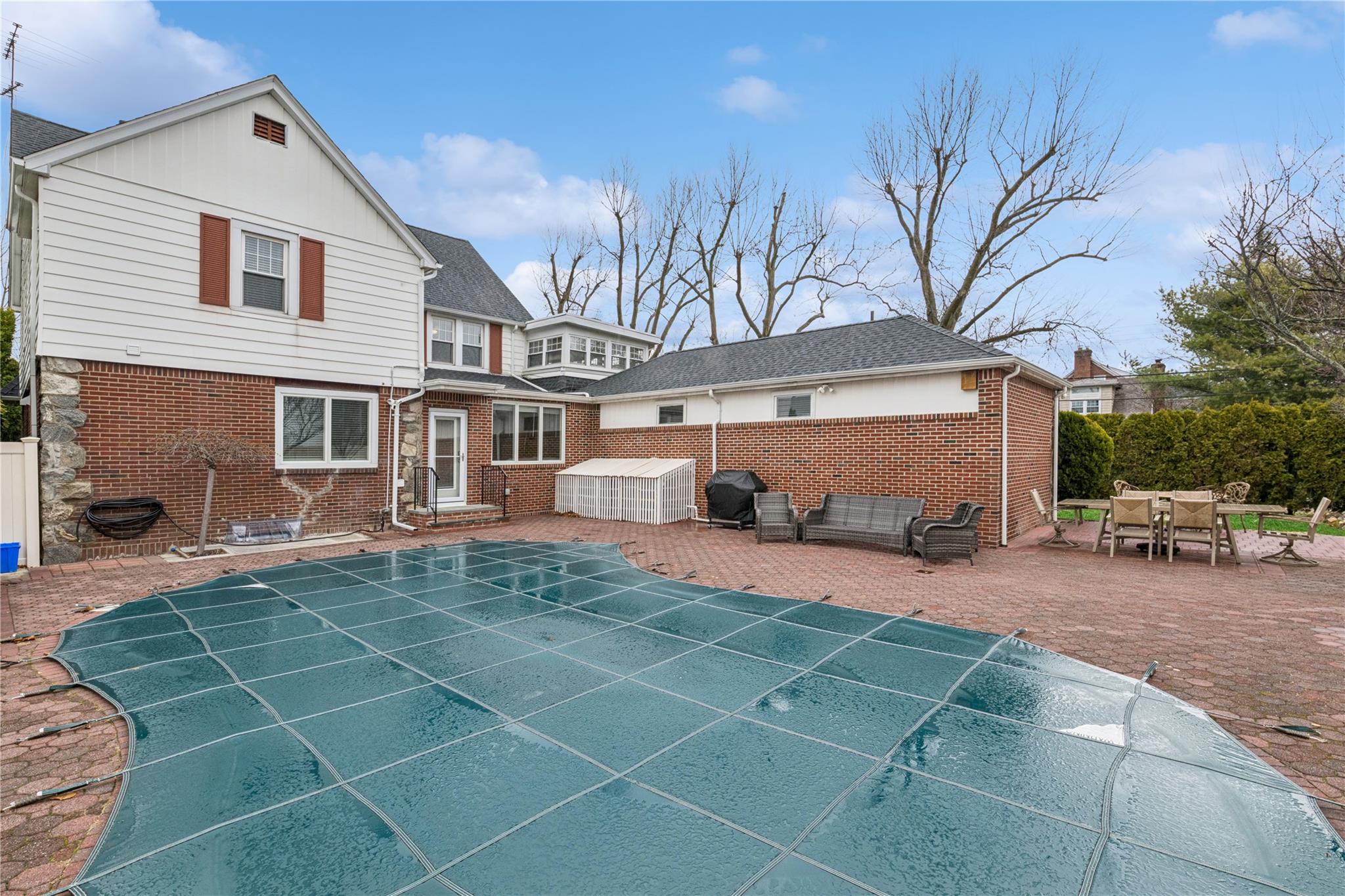 363 Hempstead Avenue, Rockville Centre, New York image 39