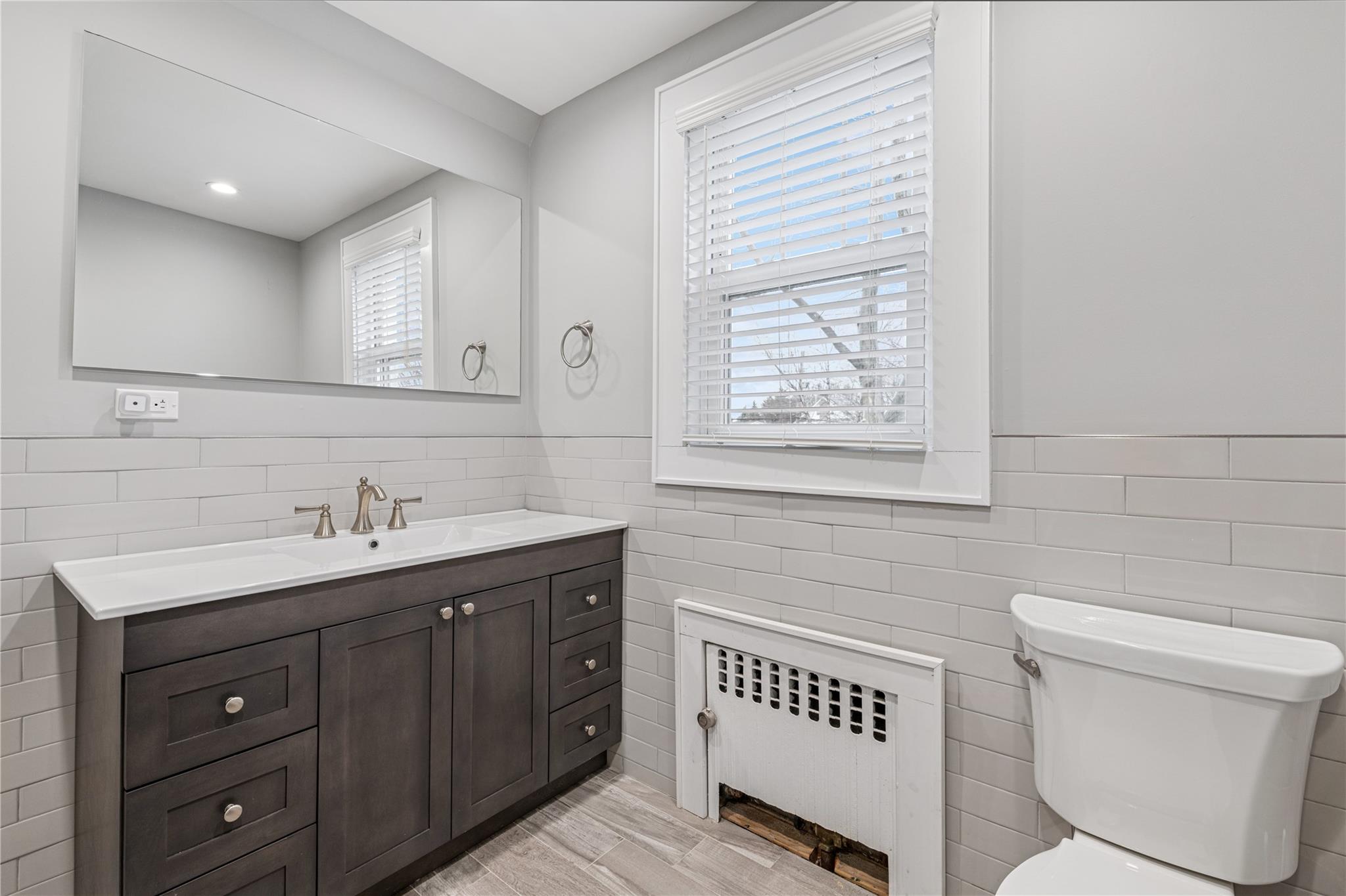 363 Hempstead Avenue, Rockville Centre, New York image 32