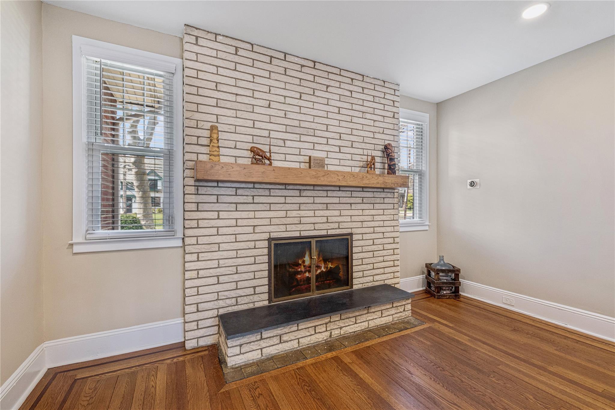 363 Hempstead Avenue, Rockville Centre, New York image 9