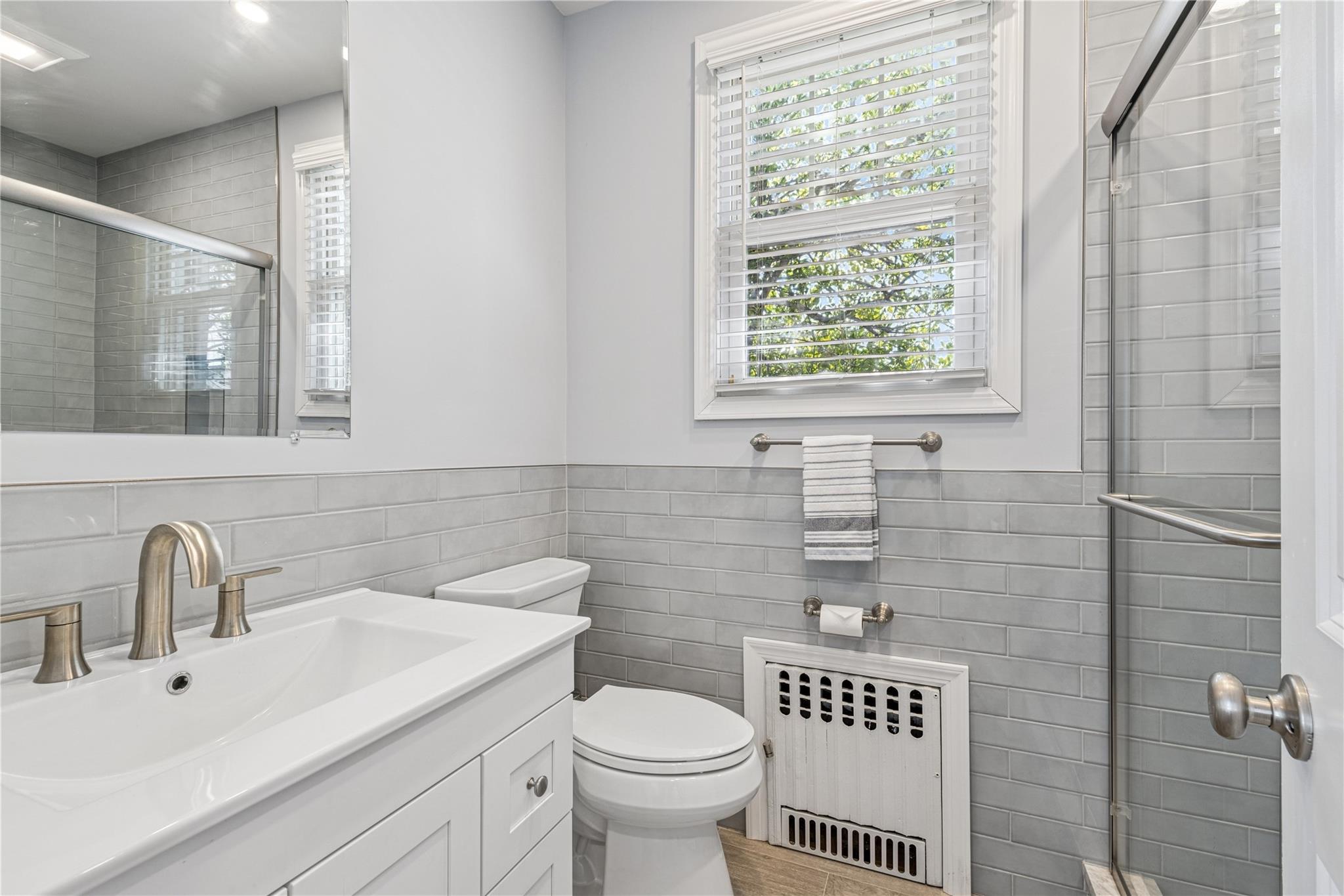 363 Hempstead Avenue, Rockville Centre, New York image 22