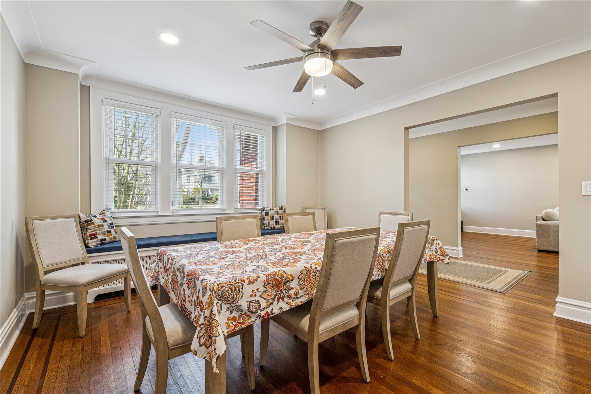 363 Hempstead Avenue, Rockville Centre, New York image 14