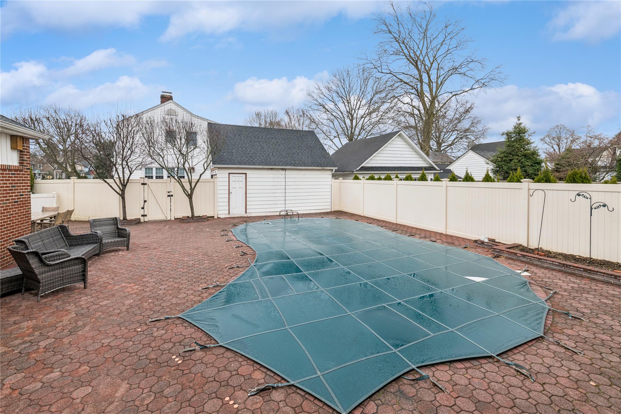 363 Hempstead Avenue, Rockville Centre, New York image 38