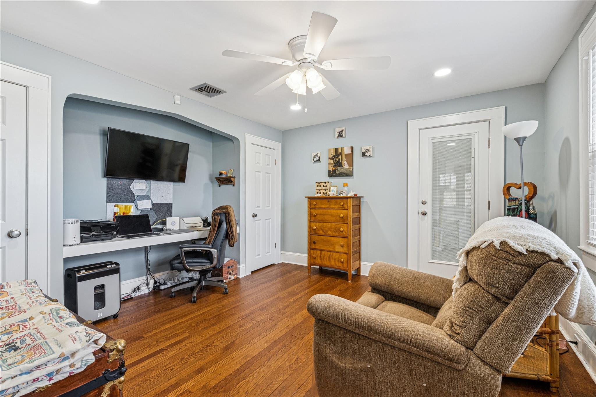 363 Hempstead Avenue, Rockville Centre, New York image 23