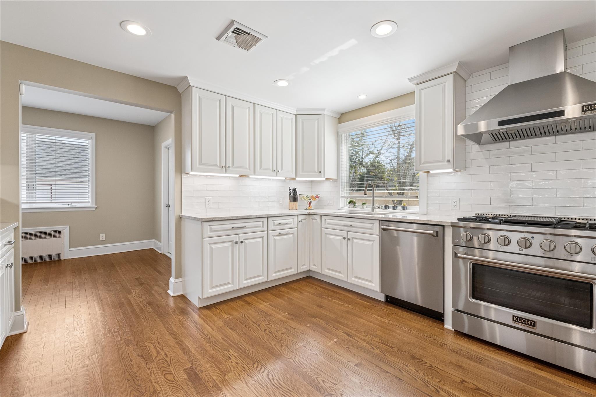 363 Hempstead Avenue, Rockville Centre, New York image 6