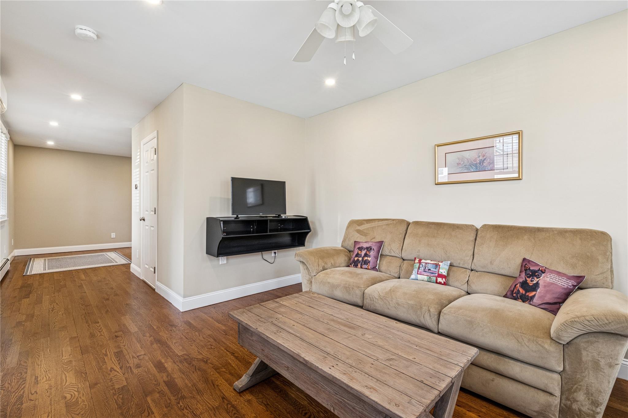 363 Hempstead Avenue, Rockville Centre, New York image 16