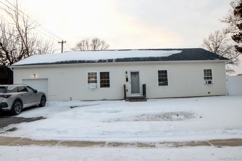 14 Bittersweet Lane Levittown NY 11756