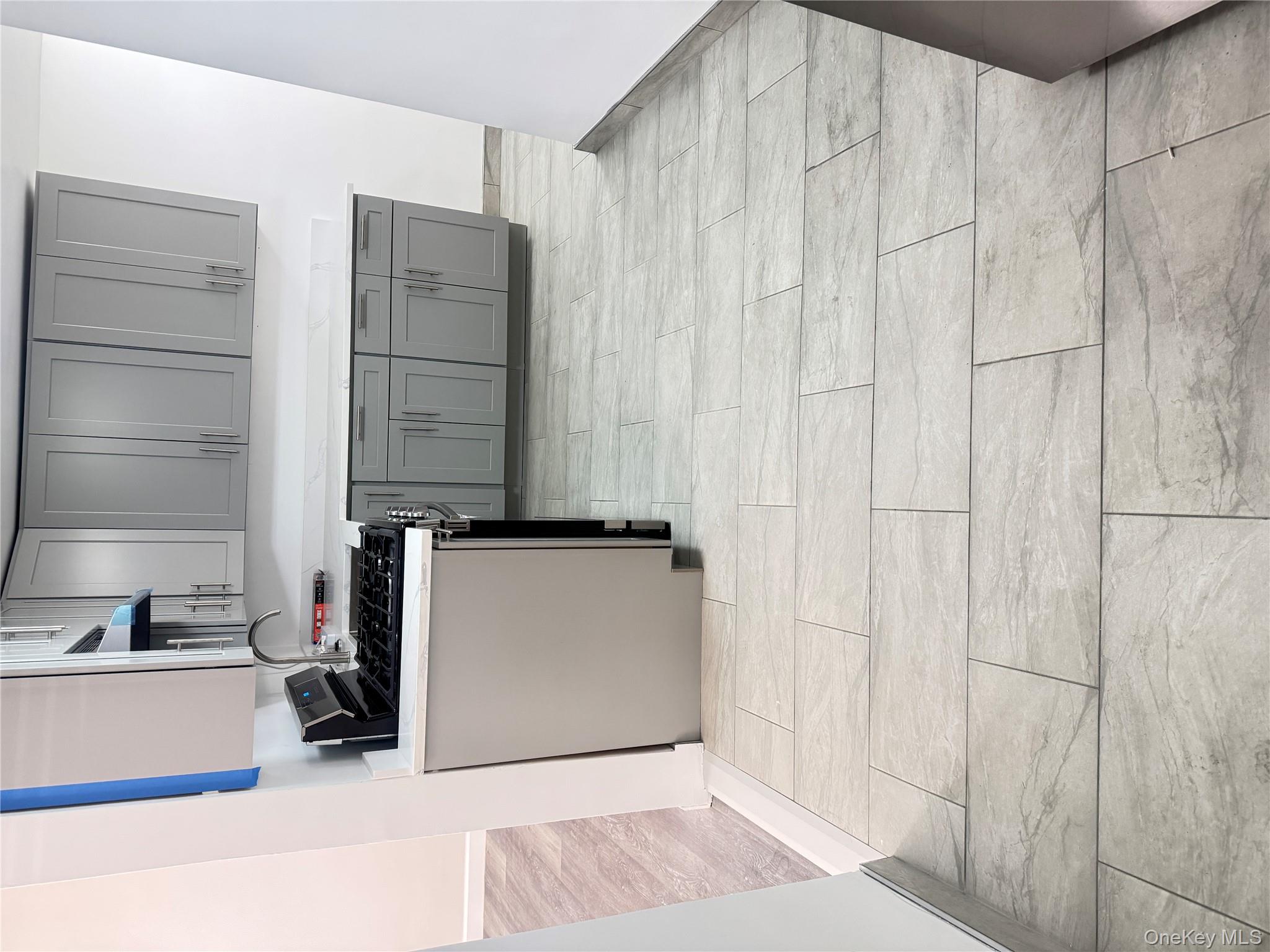 34-20 Parsons Boulevard LJ