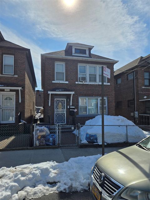 Multifamily For Sale - 1314 Givan Avenue<br/> Bronx, NY 10469