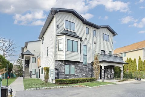 Photo of 8 Neil Road #213, Spring Valley, NY 10977 (MLS # 801773)