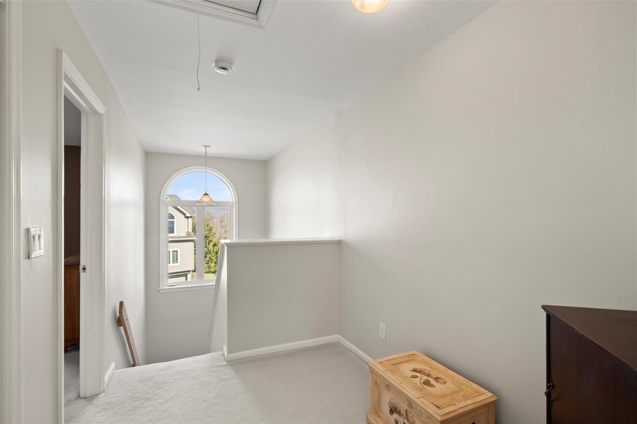 10 W Rockridge Drive, Highland Mills, Florida image 12