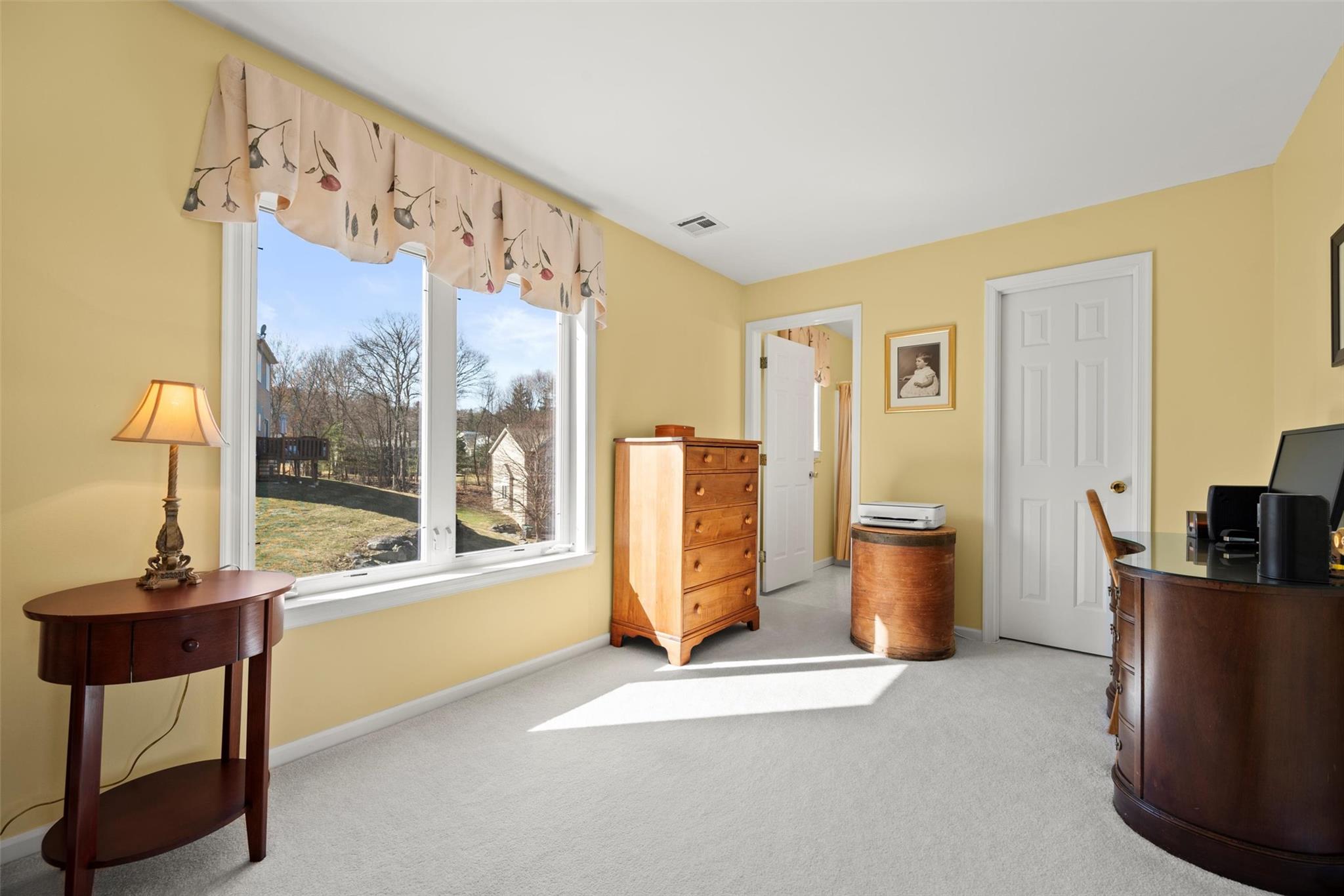 10 W Rockridge Drive, Highland Mills, Florida image 18