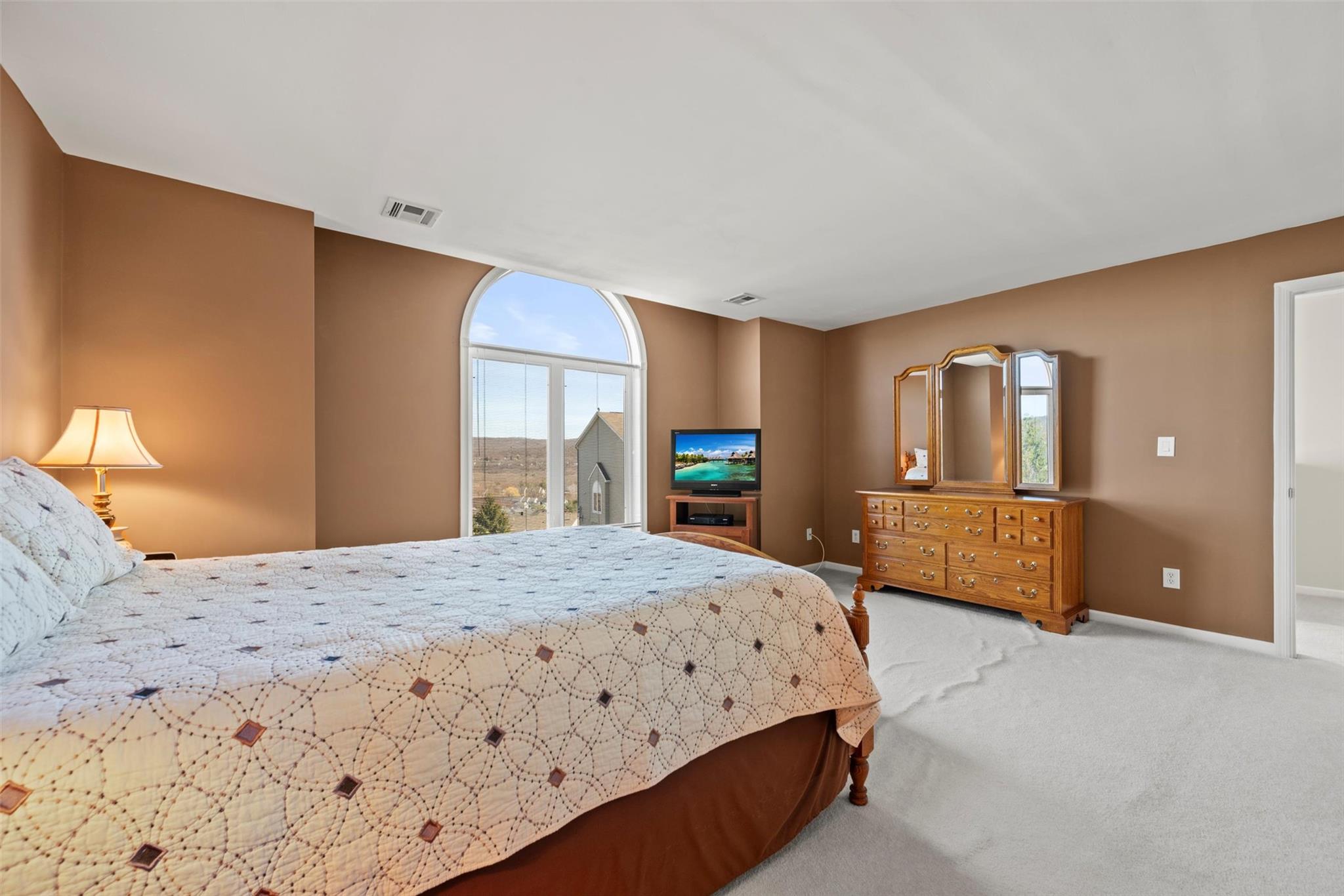 10 W Rockridge Drive, Highland Mills, Florida image 15