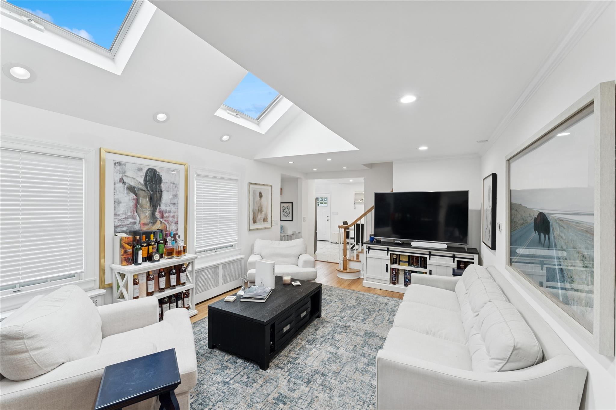 694 The Fenway, Baldwin, New York image 11