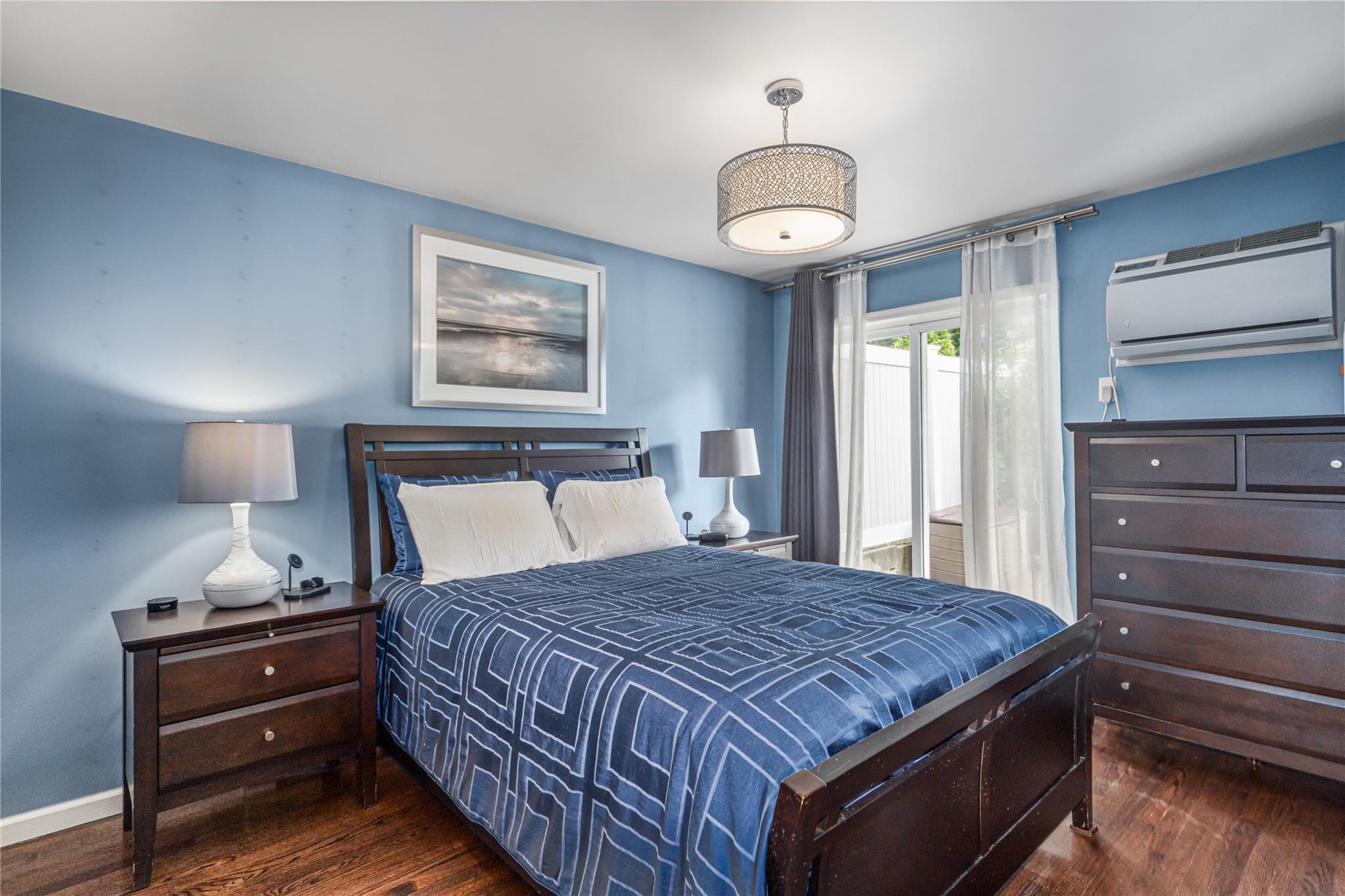 6420 Perry Avenue, Maspeth, New York image 9