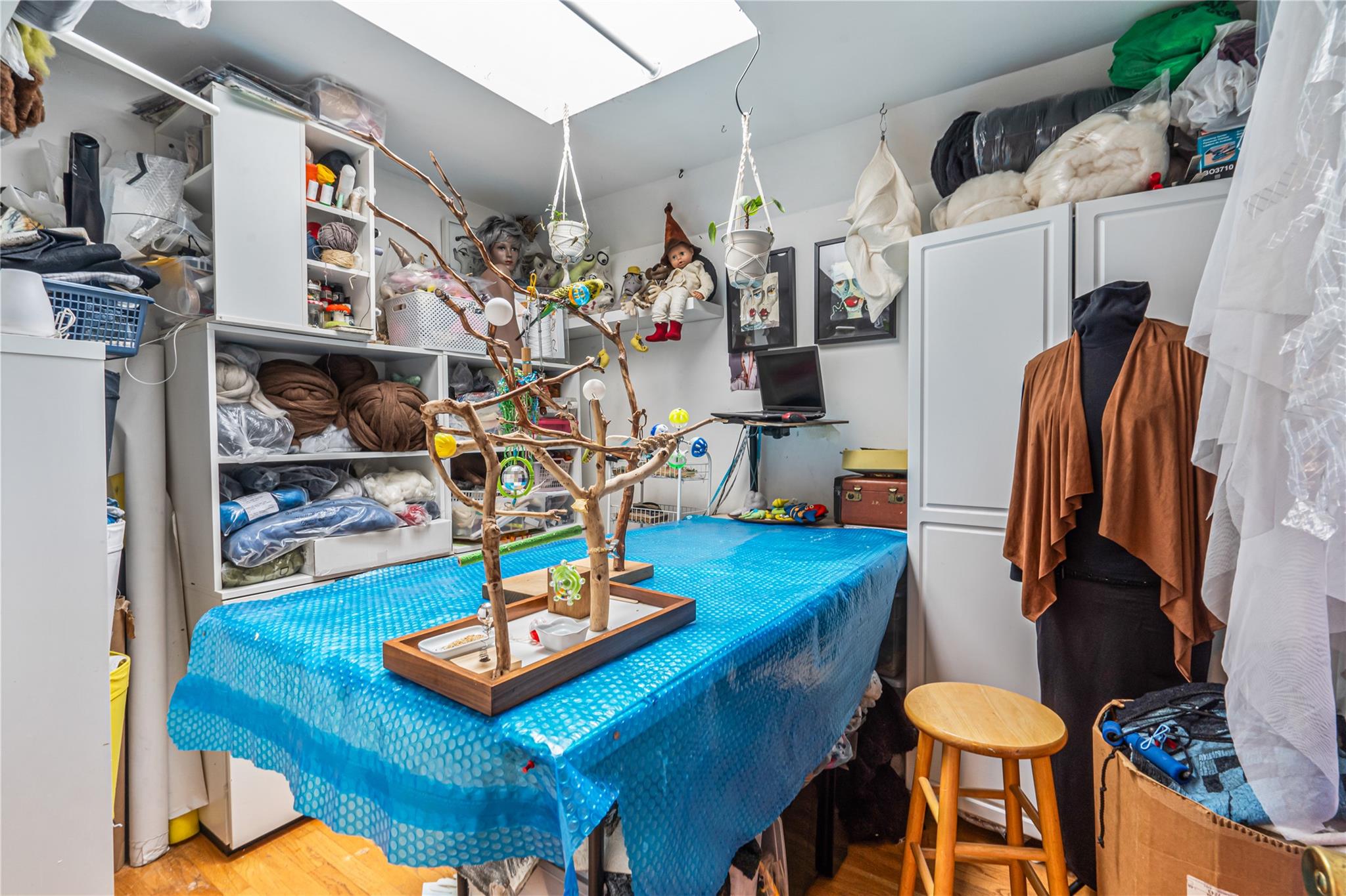 6420 Perry Avenue, Maspeth, New York image 26