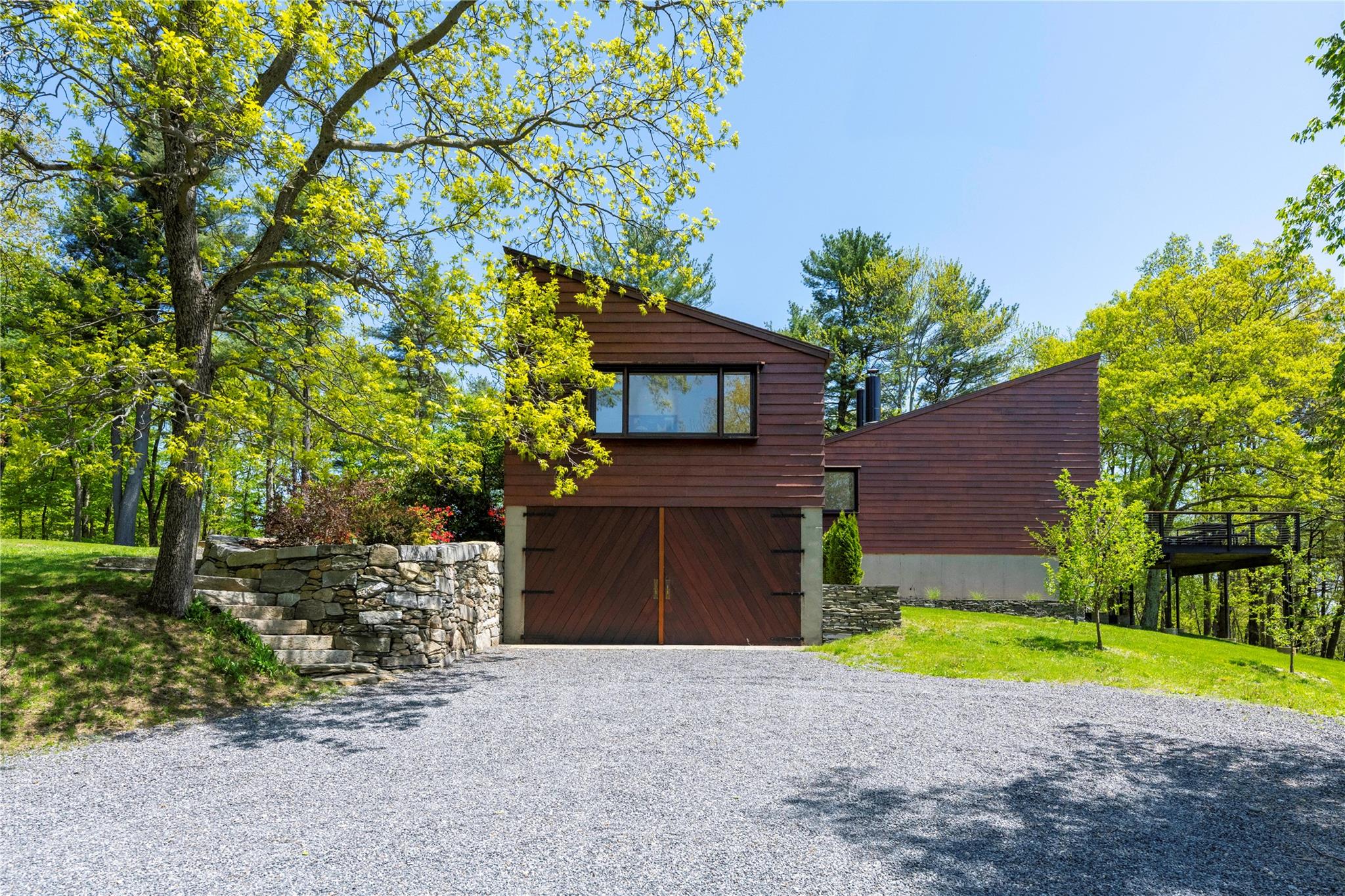 82 Moadock Road