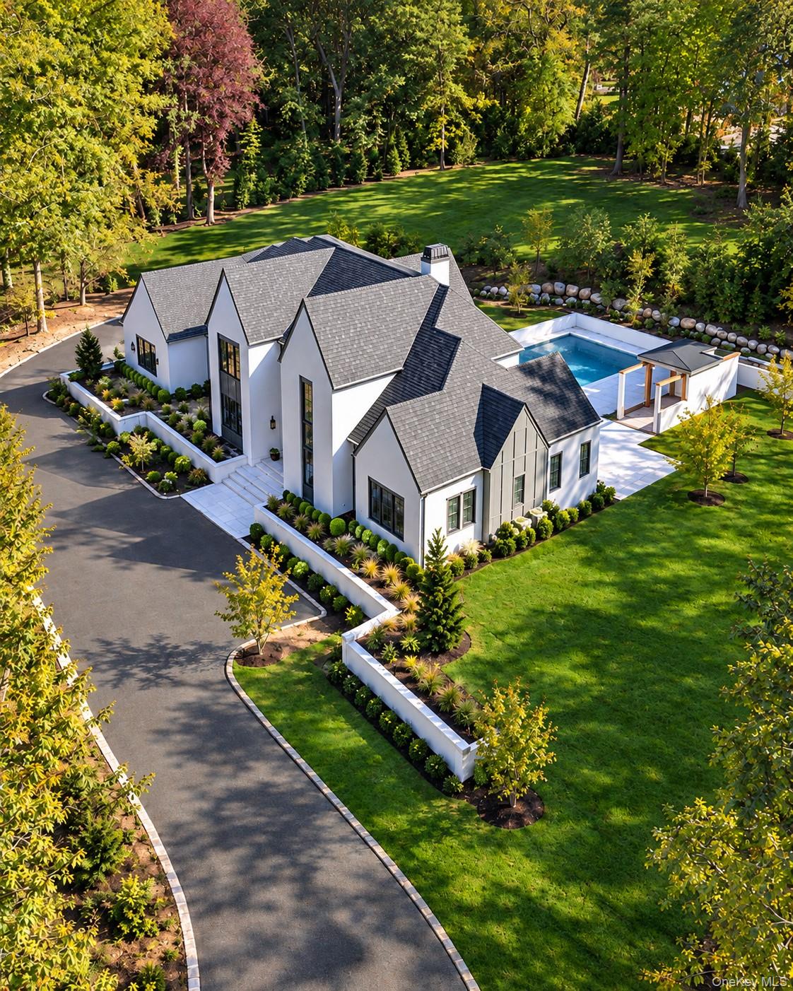 7 Brookville Road