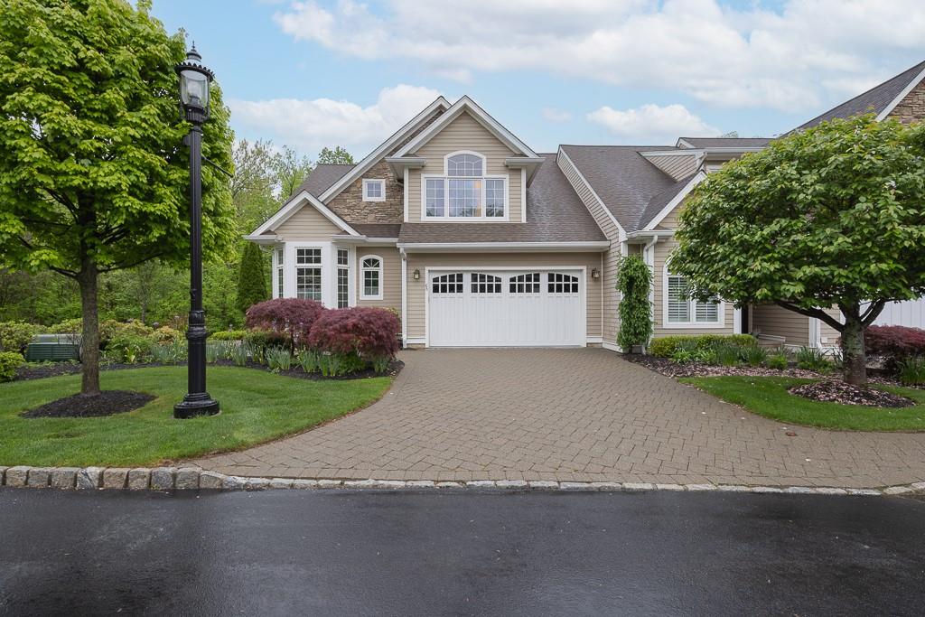 68 Michael Roberts Court, Pearl River, New York image 26