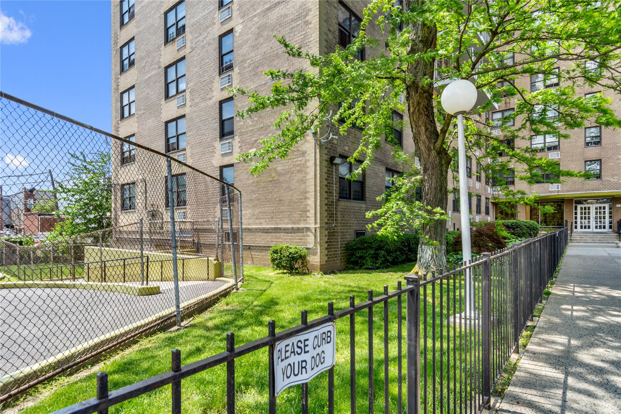 1966 Newbold Avenue #605, Bronx, New York image 27