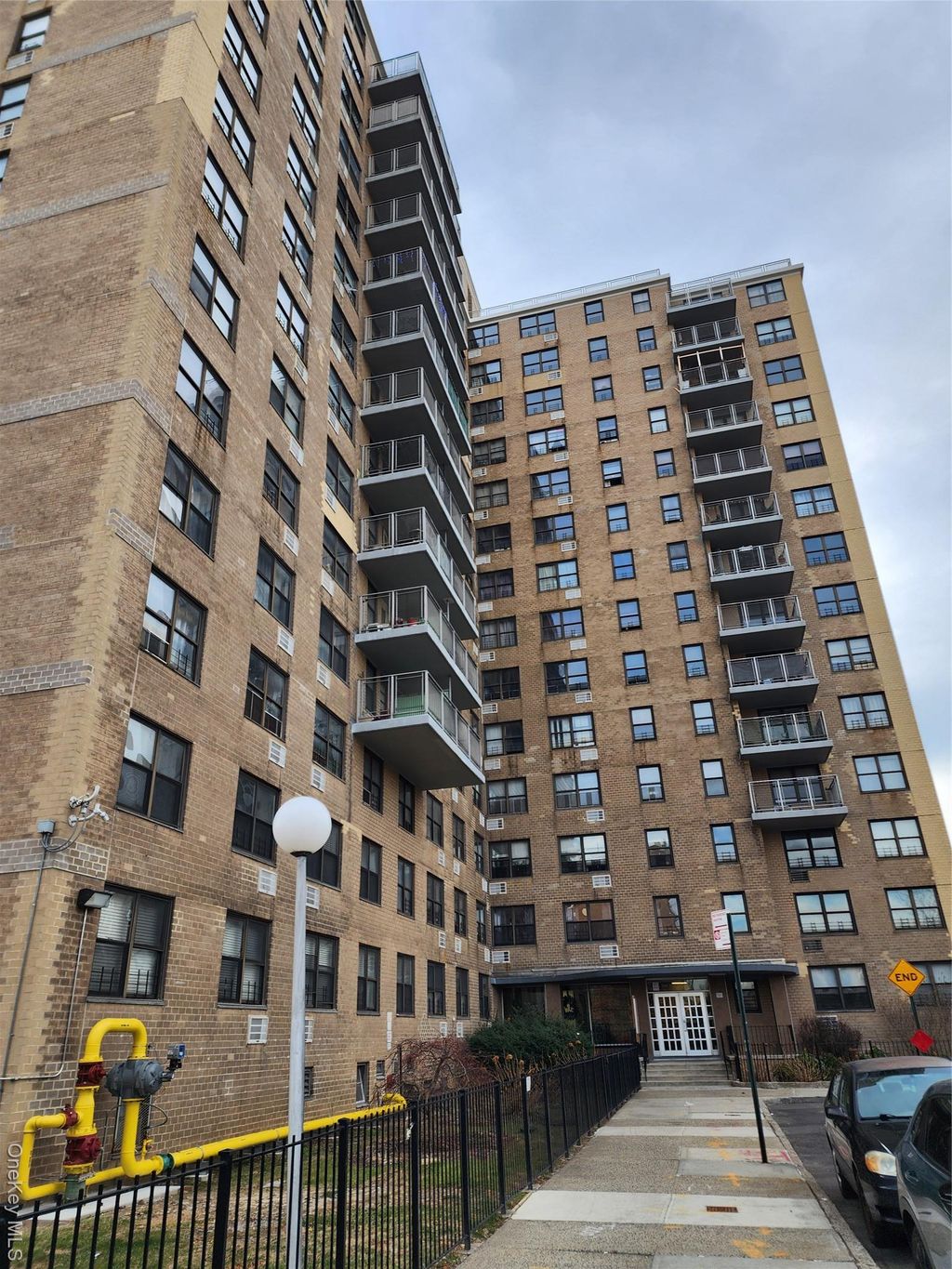 Photo of 1966 Newbold Avenue #1502, Bronx, NY 10472 (MLS # 949645)