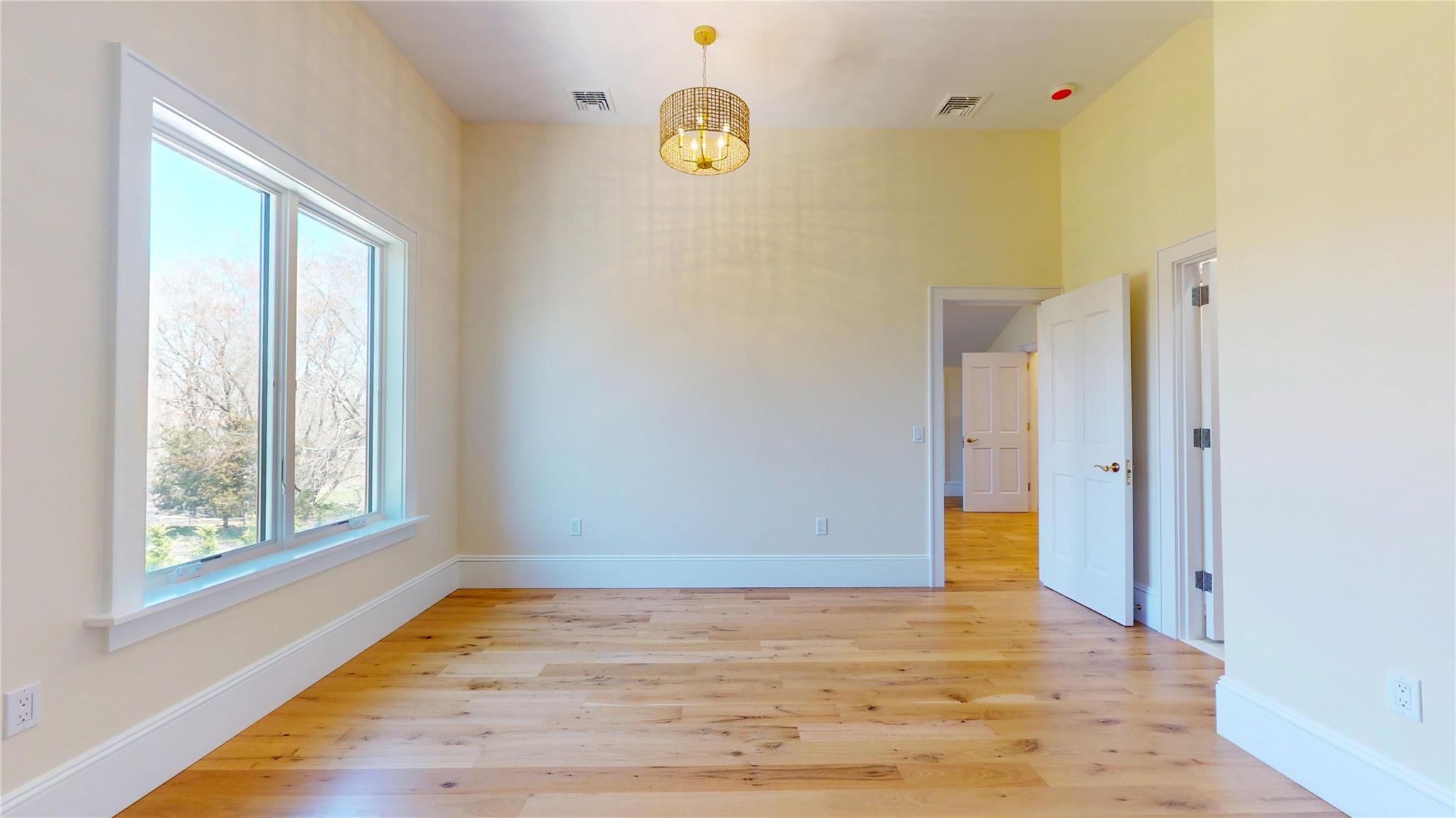 17 Moriches Avenue, East Moriches, New York image 34