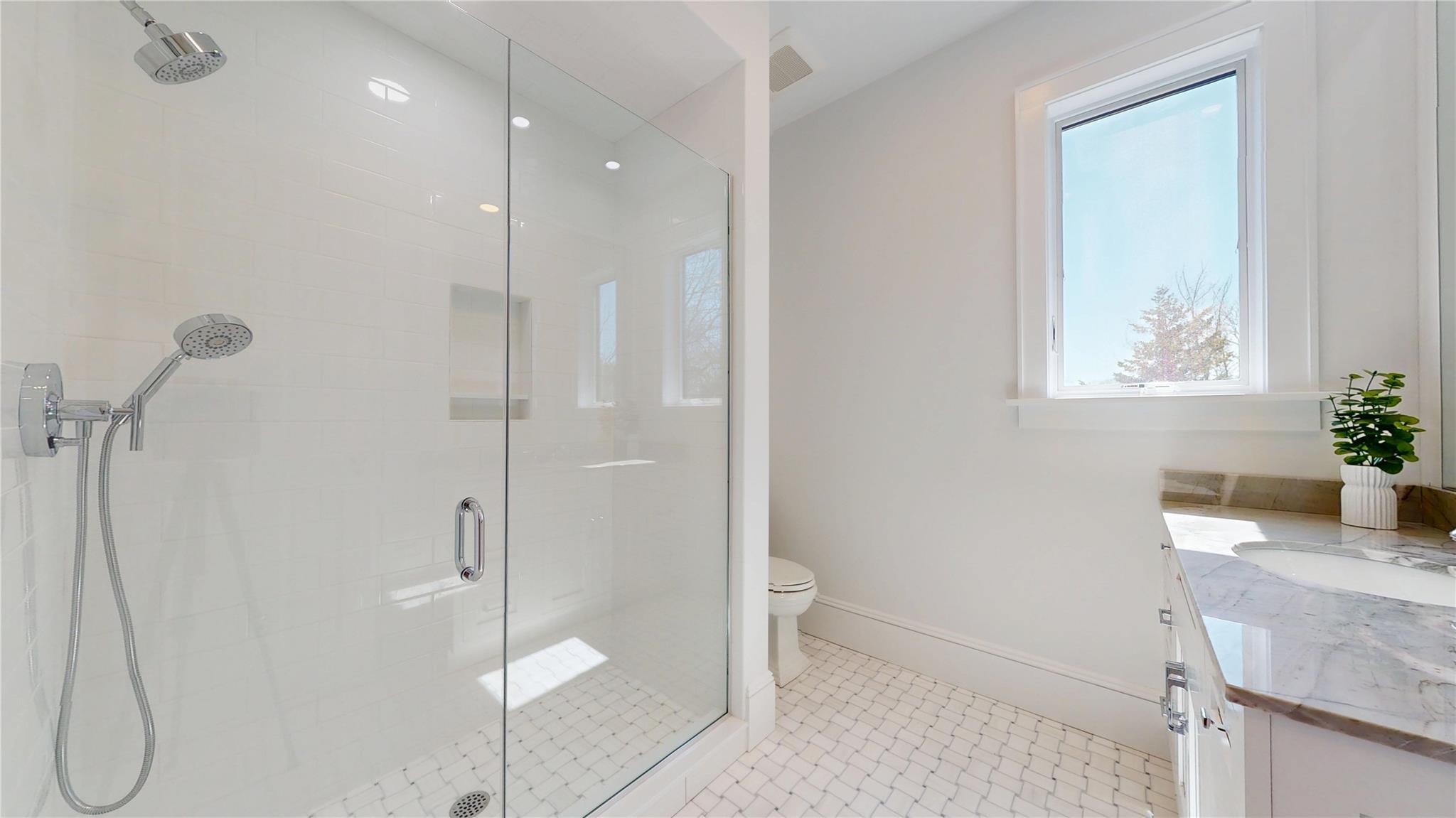 17 Moriches Avenue, East Moriches, New York image 31