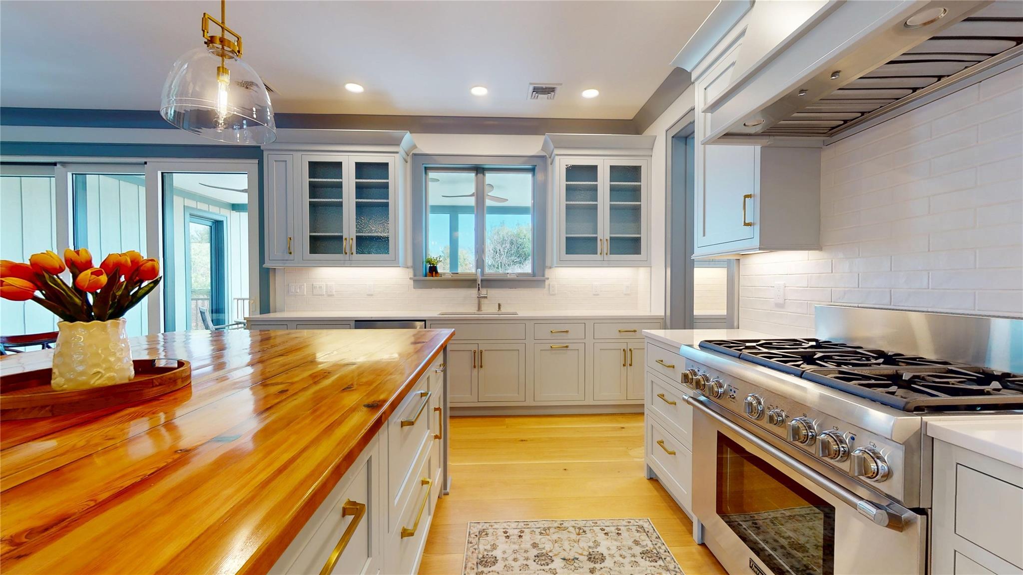 17 Moriches Avenue, East Moriches, New York image 16