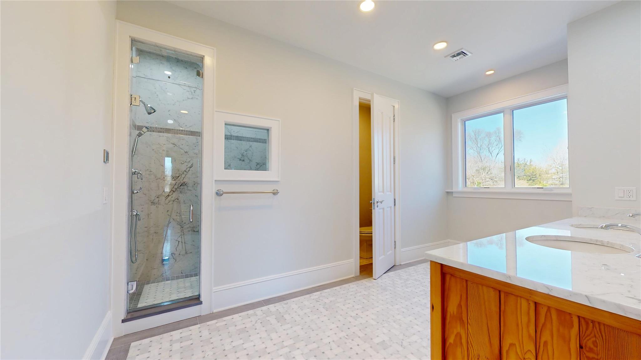 17 Moriches Avenue, East Moriches, New York image 26