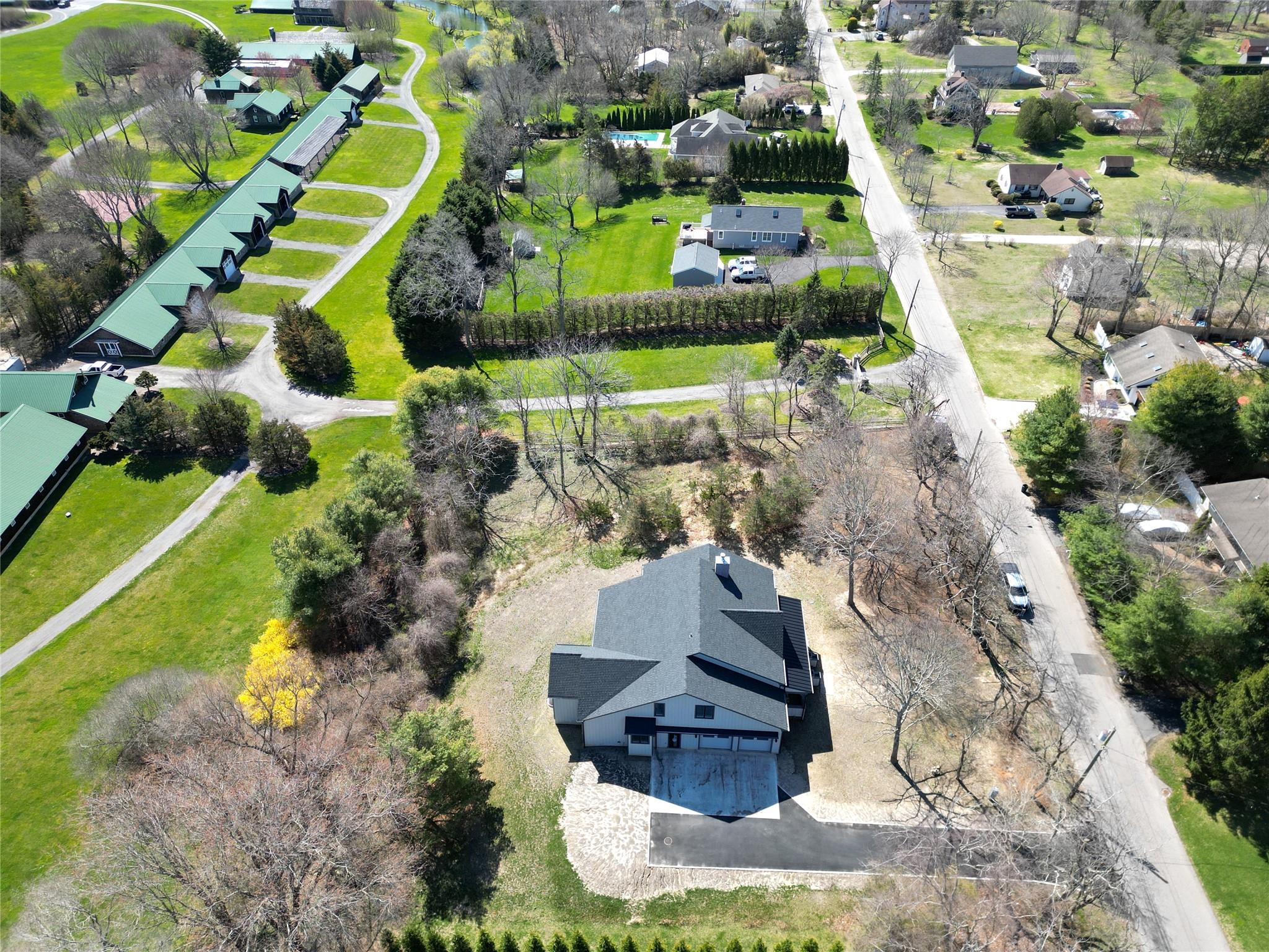 17 Moriches Avenue, East Moriches, New York image 46